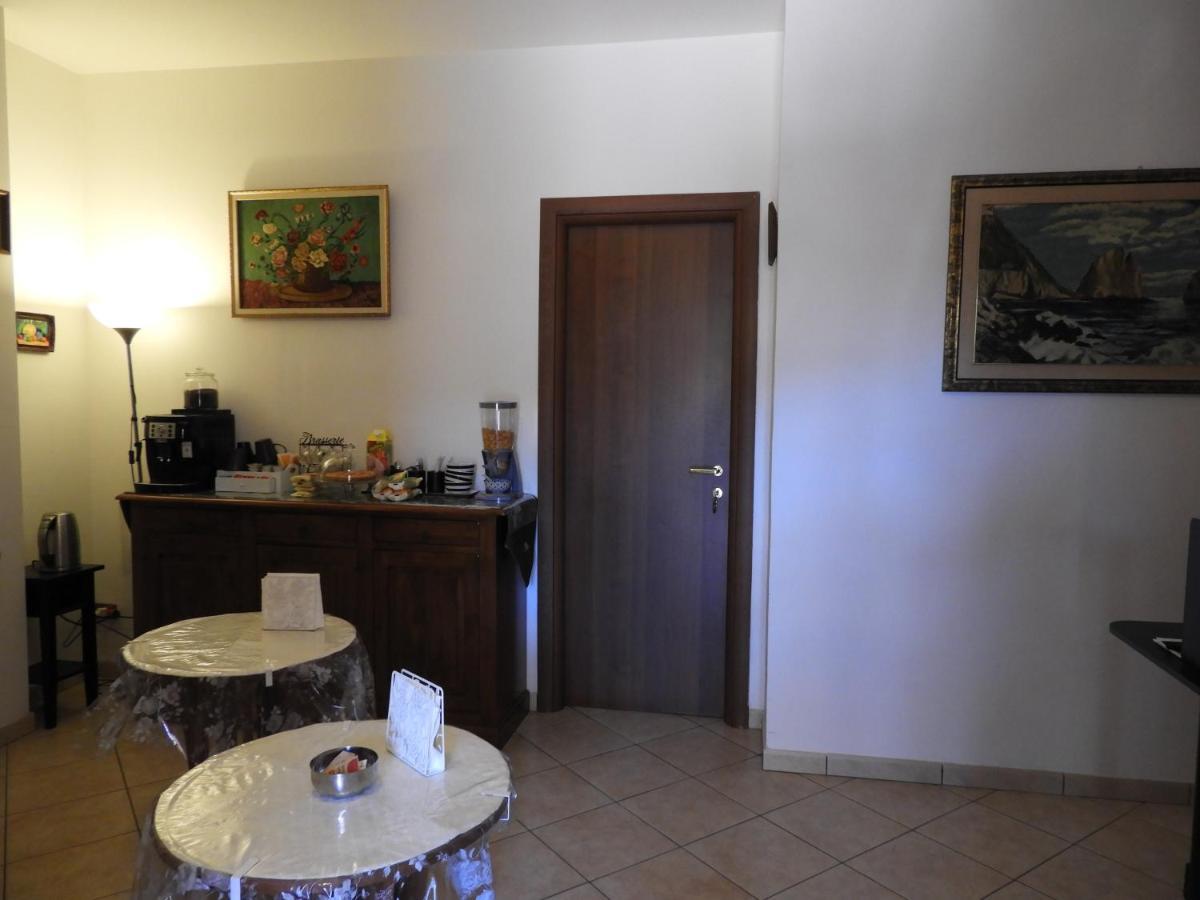 B&B Isola Fiumicino Exteriör bild